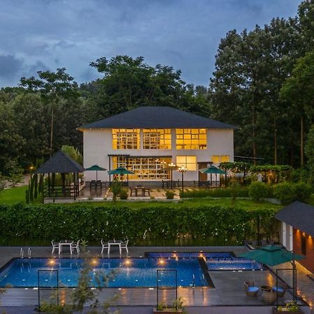 Vismita County Hotel Chikmagalur Luaran gambar