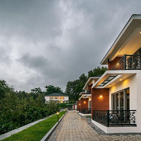Vismita County Hotel Chikmagalur Luaran gambar