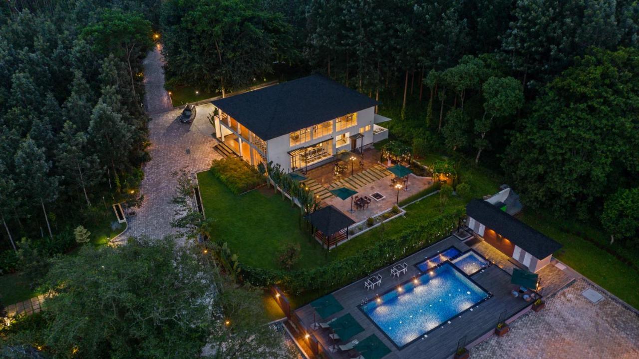 Vismita County Hotel Chikmagalur Luaran gambar