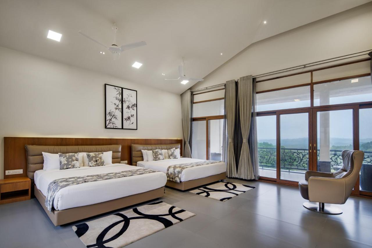 Vismita County Hotel Chikmagalur Luaran gambar