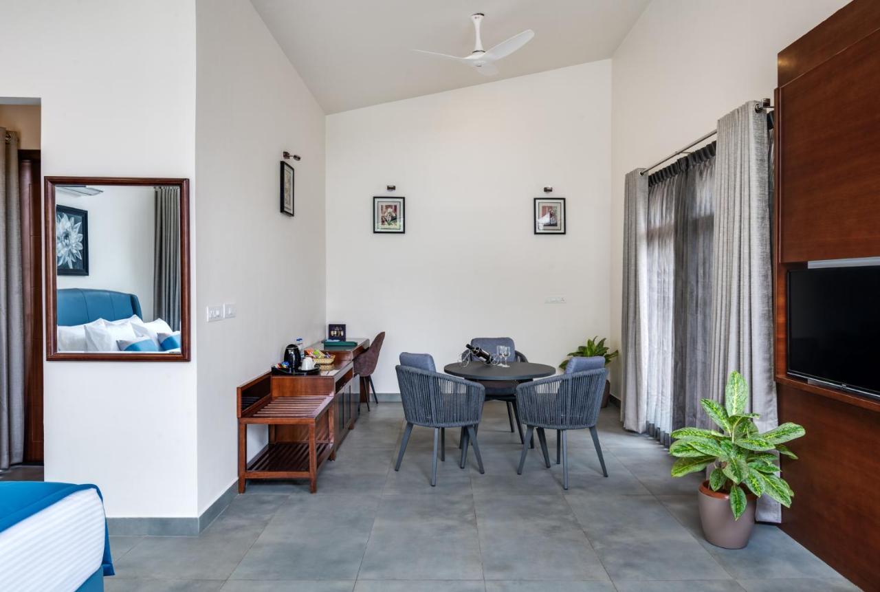 Vismita County Hotel Chikmagalur Luaran gambar
